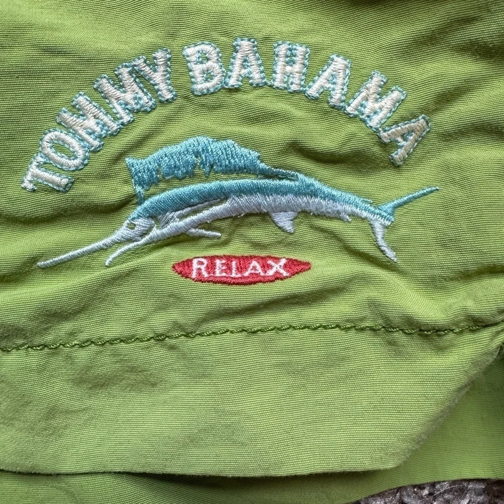 Tommy Bahama relax tommy